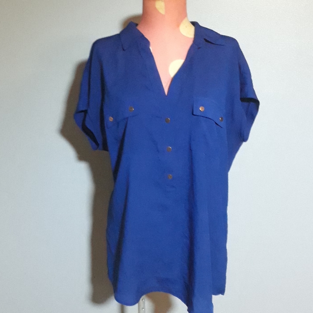 Cute New York and Co Blouse